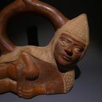 Moche, Peru Terracotta Huaco mannelijk figuur met