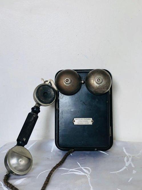 Ericsson Colombes - Seine - Analoge telefoon - Metaal -, Antiek en Kunst, Kunst | Designobjecten