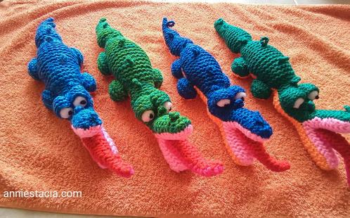 Kleine krokodil, Kinderen en Baby's, Speelgoed | Knuffels en Pluche, Overige typen, Nieuw, Verzenden
