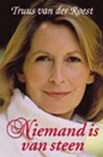 Niemand is van steen / Spiegelserie 9789021094021, Boeken, Verzenden, Gelezen, Truus van der Roest