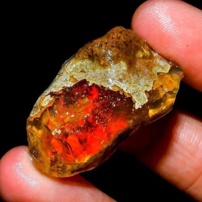 Opaal Bruto multicolore vuursteen - Zeer zeldzaam! 61,5 Ct-, Verzamelen, Mineralen en Fossielen