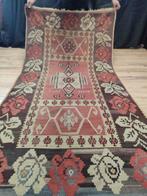 Usak - Vloerkleed - 1.1 m - 2.2 m - Kilim gesigneerd oud, Huis en Inrichting, Stoffering | Tapijten en Kleden, Nieuw