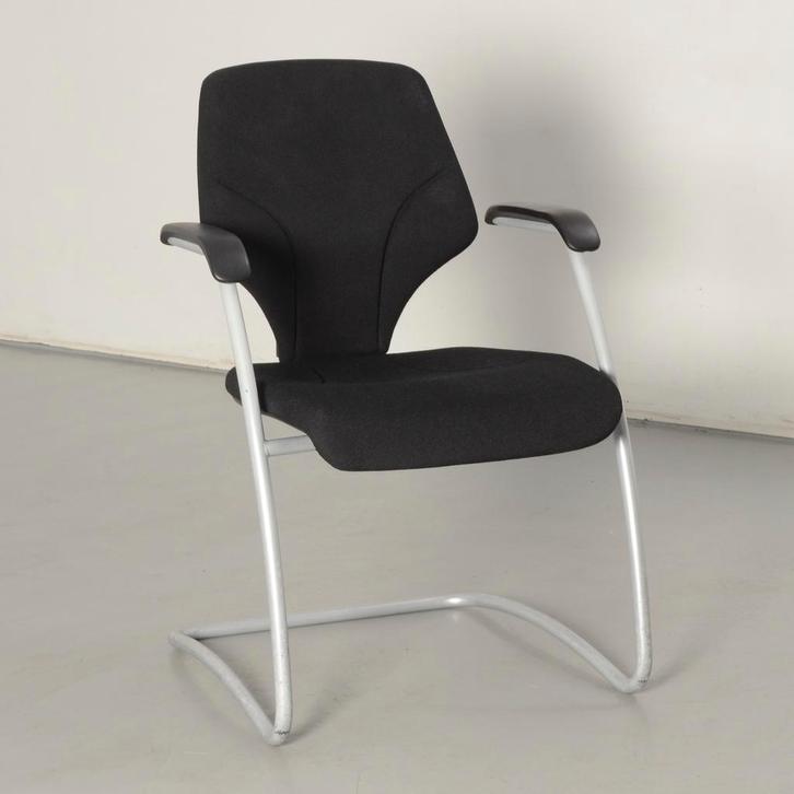 Giroflex 64 vergaderstoel, zwart, sledeframe, Huis en Inrichting, Stoelen, Ophalen of Verzenden