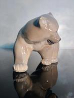 Royal Copenhagen - Beeldje - Walking Brown Bear (17 cm) -, Antiek en Kunst, Antiek | Glas en Kristal