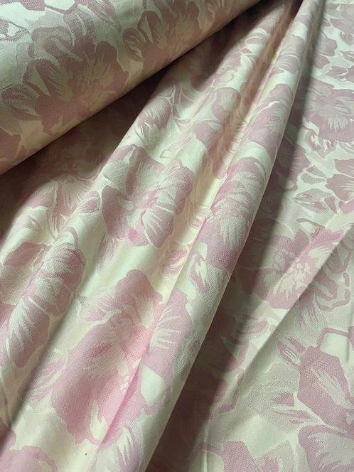 Elegant bloemachtig katoenen weefsel H280 – roze en ivoor -, Antiek en Kunst, Antiek | Kleden en Textiel