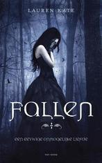 Fallen - Lauren Kate - Paperback - NL, Boeken, Ophalen of Verzenden, Nieuw