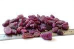 Robijn 309 karaat ruwe onbewerkte robijnkristallen- 61.88 g