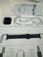 Apple Watch SE (2022) 44mm Midnight M/L- Gen slimme horloges, Sieraden, Tassen en Uiterlijk, Smartwatches, Verzenden, Nieuw