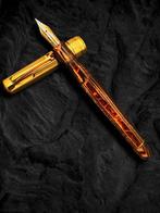 Pluma Estilográfica - Omas Paragon - Arco Brown - Vermeil -, Verzamelen, Pennenverzamelingen, Nieuw
