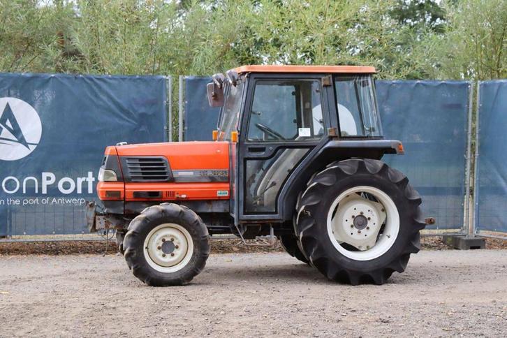 Veiling: Tractor Kubota Grandel GL300 Diesel 27pk, Zakelijke goederen, Agrarisch | Tractoren, Gebruikt, Overige merken, tot 2500