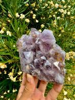 Uniek Deep Purple Amethistuspunt Kristal op matrix - Hoogte:, Verzamelen, Mineralen en Fossielen