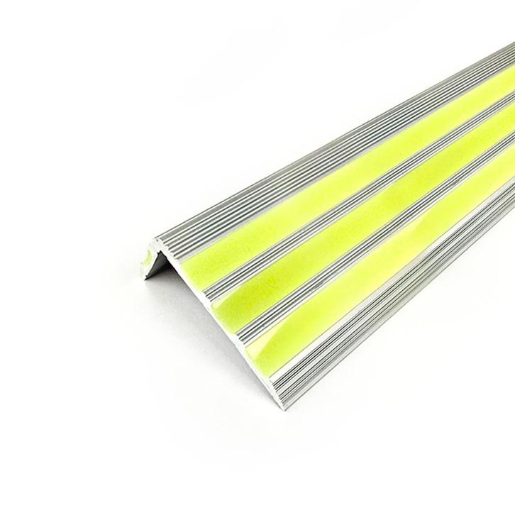 Aluminium trapneusprofiel glow  -  in  -  the  -  dark 1000, Zakelijke goederen, Kantoor en Winkelinrichting | Magazijn, Stelling en Opslag