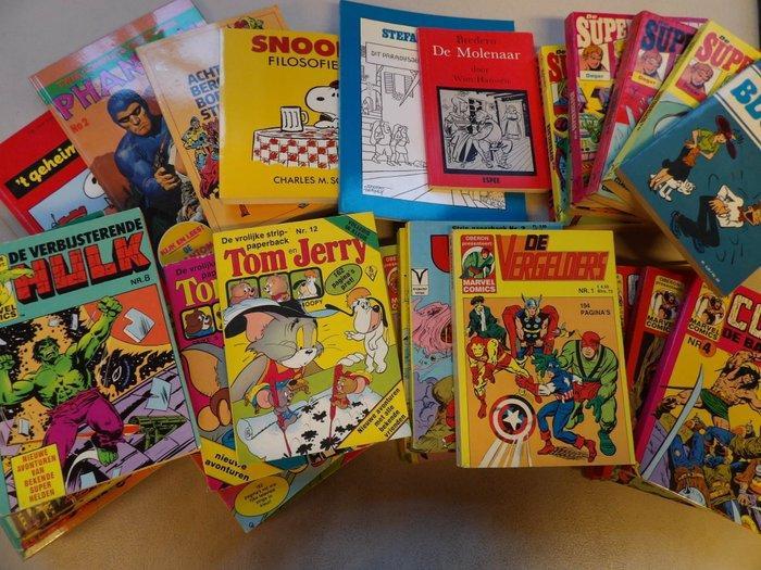 Lot met pockets De Superhelden + Tom en Jerry + Conan + de, Boeken, Stripboeken