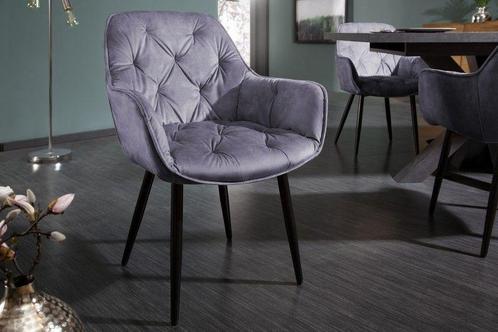 Design stoel MILANO grijs fluweel met Chesterfield quilting, Huis en Inrichting, Stoelen, Ophalen of Verzenden