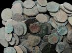 Cilicisch Armenië lot of 150 x BI/AE (11-14th Cent.) incl.