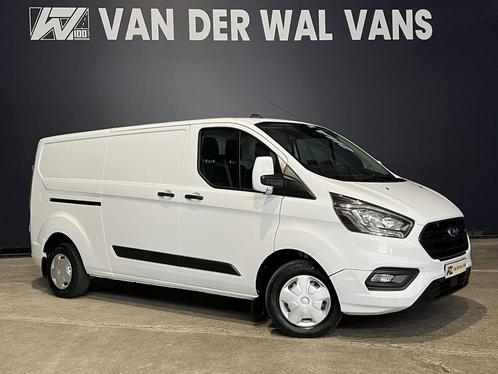 Ford Transit Custom 2.0 TDCI L2H1 Euro6 Airco | Camera | Nav, Auto's, Bestelauto's, Dealer onderhouden, Lease, Zwart, Handgeschakeld