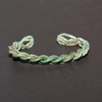 Viking periode Brons gedraaide armband - 12 mm (Zonder