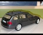 Kyosho 1:18 - Modelauto - BMW serie 3 touring E91 - BMW, Hobby en Vrije tijd, Modelauto's | 1:5 tot 1:12, Nieuw