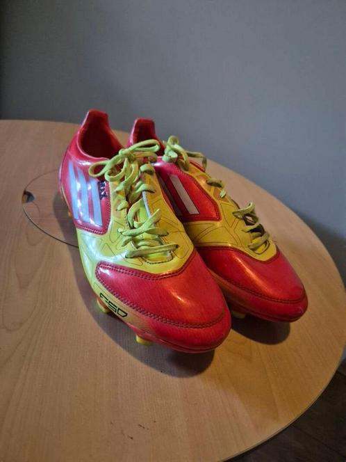 Voetbalschoenen Adidas f50  maat 43,5, Verzamelen, Sportartikelen en Voetbal, Overige typen, Nieuw, Ophalen of Verzenden