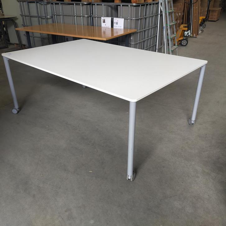 Eromes LUMA verrijdbare tafel - 180x120 cm, Huis en Inrichting, Tafelonderdelen, Ophalen of Verzenden