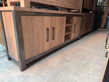 Bardolino dressoir, kleur barley beschikbaar voor biedingen