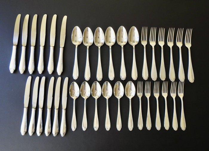 GERO - Georg Nilsson - Bestekset - Riche mod. 694 -, Antiek en Kunst, Antiek | Meubels | Tafels