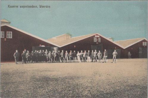 WOERDEN - Kazerne wagenloodsen, Verzamelen, Ansichtkaarten | Nederland, Verzenden