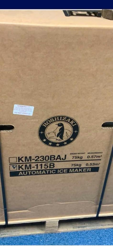 Hoshizaki KM-115B Crescent ice( clear ice )machine+bunker nw, Zakelijke goederen, Horeca | Overige, Ophalen