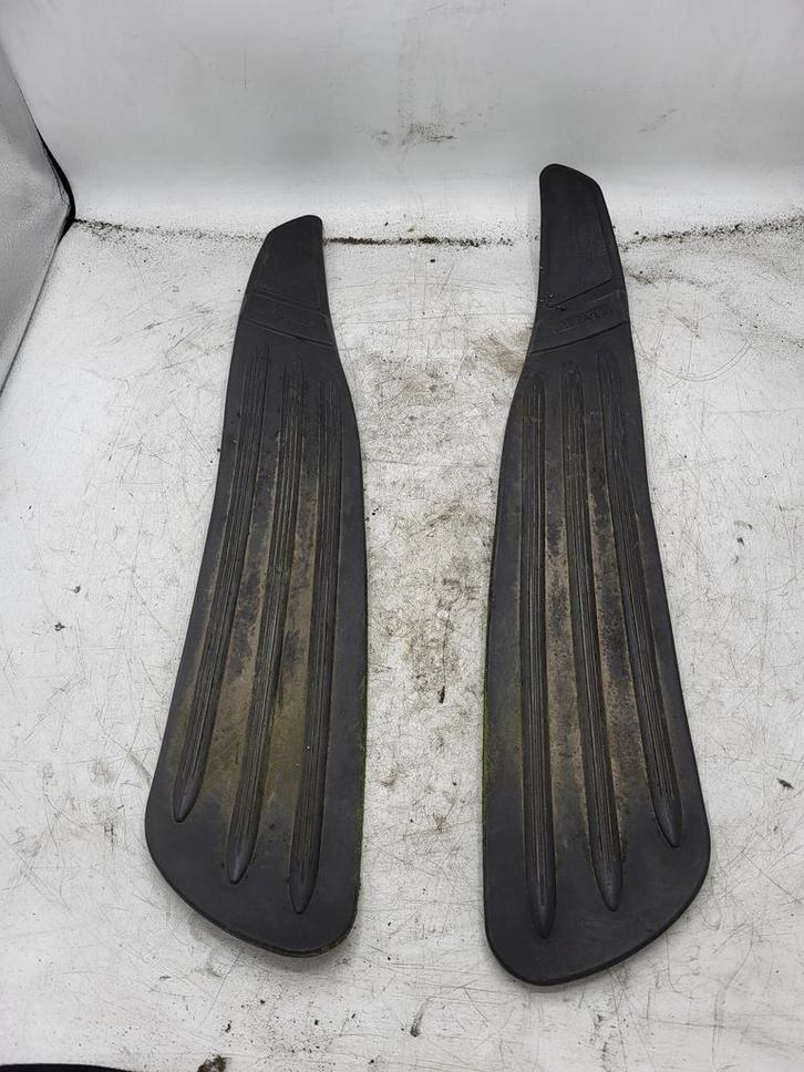 Vespa ET4 2005 / Rubber treeplank set, Fietsen en Brommers, Brommeronderdelen | Scooters, Kap, Ophalen of Verzenden