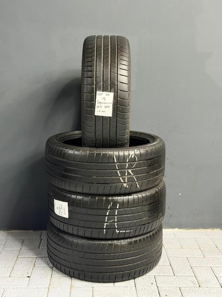 225/40/19 BRIDGESTONE TURANZA T005 5,8/5,2MM 4 STUKS €300, Auto-onderdelen, Banden en Velgen, 19 inch, Zomerbanden, 225 mm, Personenwagen