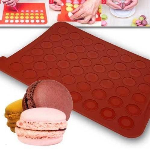 Silikomart Siliconen Bakmat Macarons 30x40cm / 48 macarons, Hobby en Vrije tijd, Taarten en Cupcakes maken, Nieuw, Verzenden