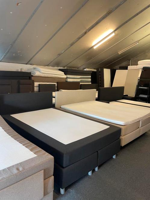 Mooie boxspringsbedden in verschillende maten 180x200 160x20, Huis en Inrichting, Slaapkamer | Boxsprings, Zo goed als nieuw, Ophalen of Verzenden