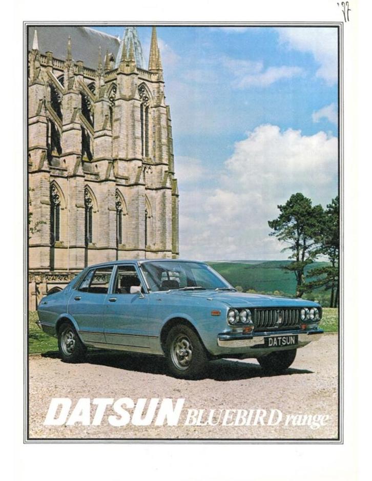 1977 DATSUN BLUEBIRD MKII PROGRAMMA BROCHURE ENGELS (USA), Boeken, Auto's | Folders en Tijdschriften, Nissan