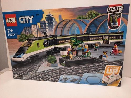 Lego Set - 60337 - City - Passagier-Trein, Kinderen en Baby's, Speelgoed | Duplo en Lego