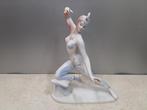 Holloháza - Beeldje - Porseleinen orientaalse danseres -