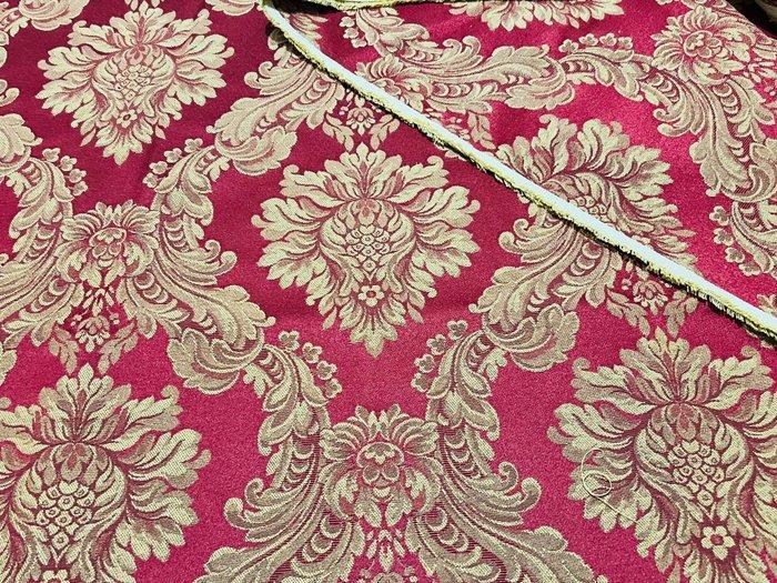 Exclusief Damastweefsel in dieprood Robijn: Een meesterwerk, Antiek en Kunst, Antiek | Kleden en Textiel