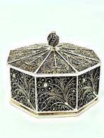 Doos - .925 zilver - Zilveren filigranen doos, Antiek en Kunst