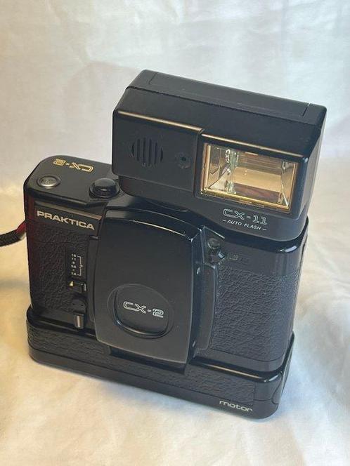 Pentacon Praktica CX-2 set , motor, flash , case Analoge, Audio, Tv en Foto, Fotocamera's Analoog