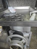 UNIKA gehaktmolen in veiling slagerij apparatuur, Gebruikt, Bakkerij en Slagerij