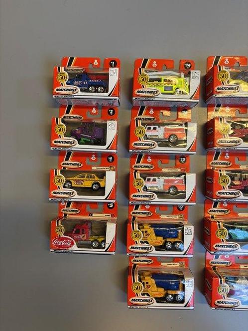Matchbox 1:43 - Modelauto (25) - Matchbox Mattel Wheels 50, Hobby en Vrije tijd, Modelauto's | 1:5 tot 1:12