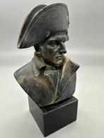 sculptuur, Napoleon Büste aus Bronze auf Marmorsockel –, Antiek en Kunst