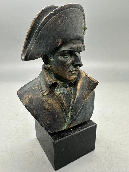 sculptuur, Napoleon Büste aus Bronze auf Marmorsockel –, Antiek en Kunst, Curiosa en Brocante