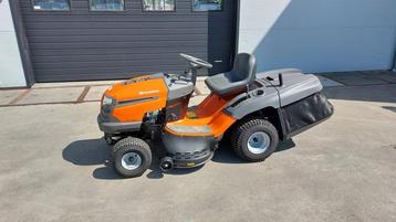Zitmaaier met opvangbak, Husqvarna, TC 138, 2022 beschikbaar voor biedingen