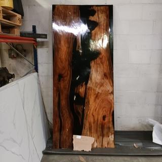 Epoxy buiten/binnen eettafel 240x100, 2025 beschikbaar voor biedingen