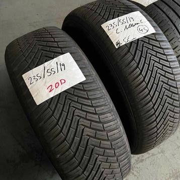 2 x Continental AllseasonContact 235-55-19 4 Seizoenbande... beschikbaar voor biedingen