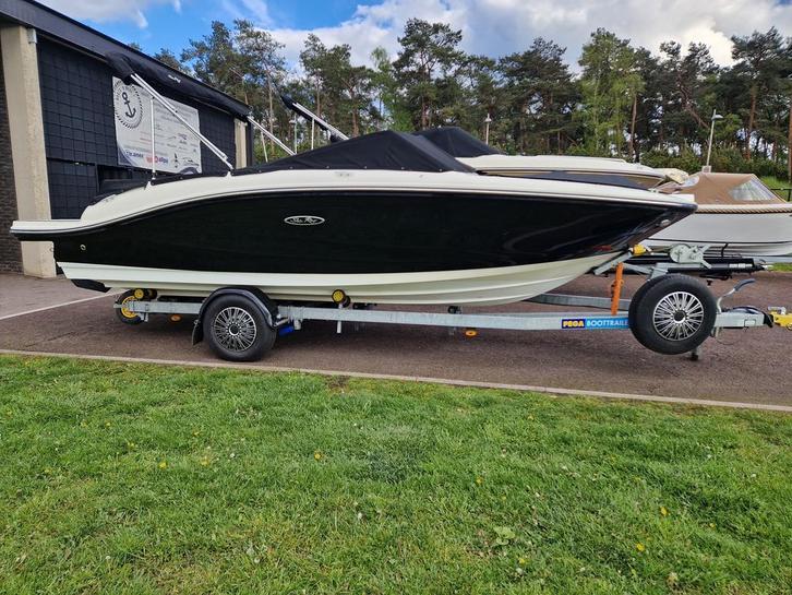 SEA RAY 190 SPX _ Full option, Watersport en Boten, Speedboten, Binnenboordmotor, 200 pk of meer, 3 tot 6 meter, Benzine, Zo goed als nieuw