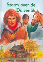 Storm Over De Duiventil Deel 5 9789059520790 Gerda Ronhaar, Boeken, Kinderboeken | Jeugd | 13 jaar en ouder, Gelezen, Gerda Ronhaar