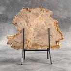 Schitterende plak petrified hout op een op maat gemaakte, Antiek en Kunst