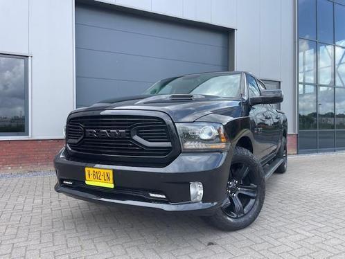 Dodge Ram 1500 5.7 V8 Crew Cab 57 Sport juli 2018 Tweede ei, Auto's, Bestelauto's, Dealer onderhouden, Lease, Zwart, Automaat