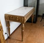 Een goud beschilderde houten console tafel, Europa, 19e eeuw, Gebruikt